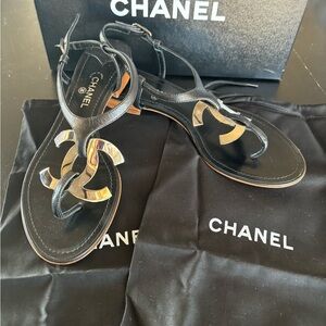 ❤️‍🔥VINTAGE WORN ONCE❤️‍🔥 Chanel Sandals